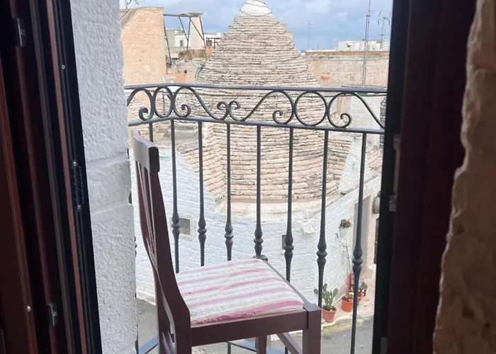 Trullo In Light 펜션 알베르벨로